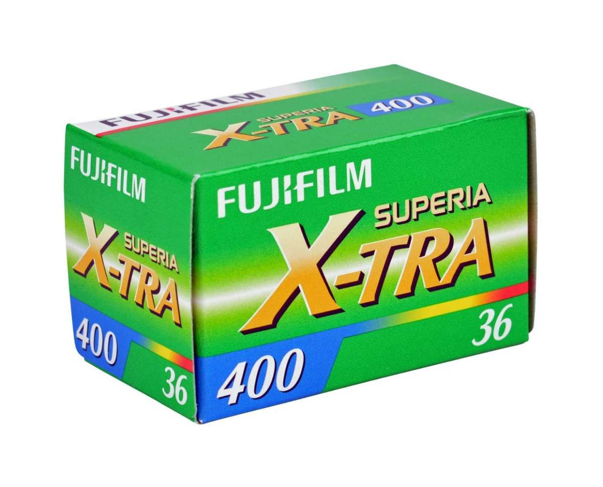 Fuji Superia X-TRA 400 35mm-36 expo.