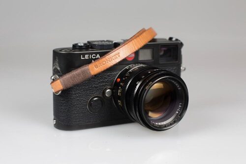 Tokyo leather wrist strap