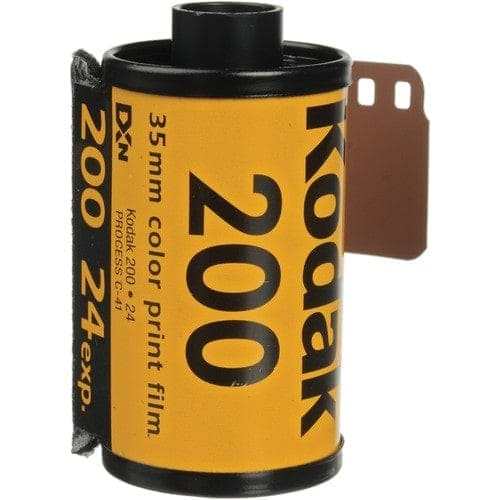 Kodak Gold 200 35mm-24 exp. (C-41)